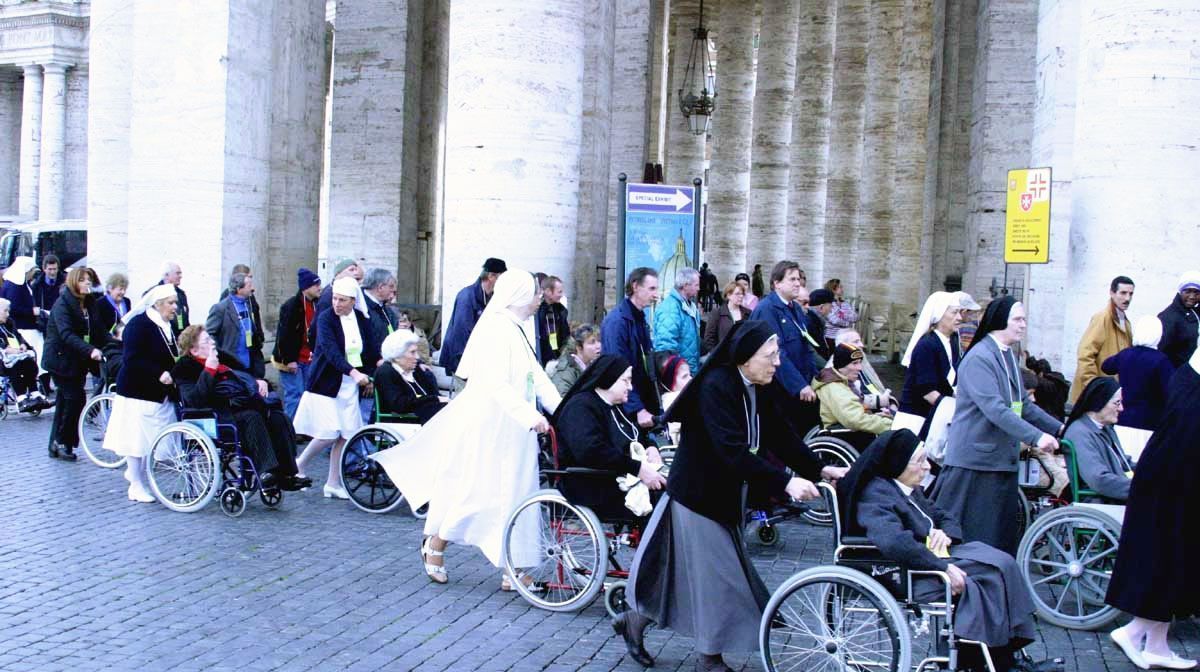 Visiter le Vatican en fauteuil roulant ♿ 2026