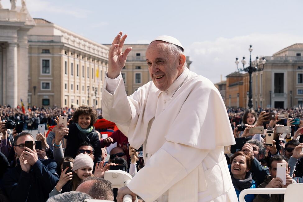 ¿Cuál es el horario de apertura de los Museos Vaticanos?